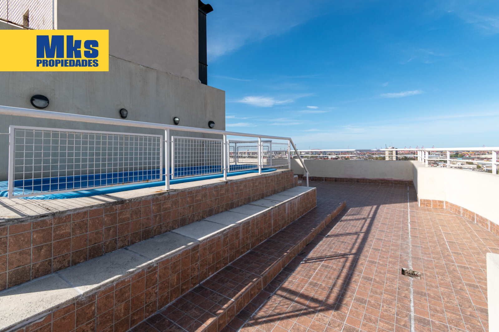 Departamento en venta 3 ambientes. Balcon al contrafrente. Piso alto. Av Montes de Oca. - 19