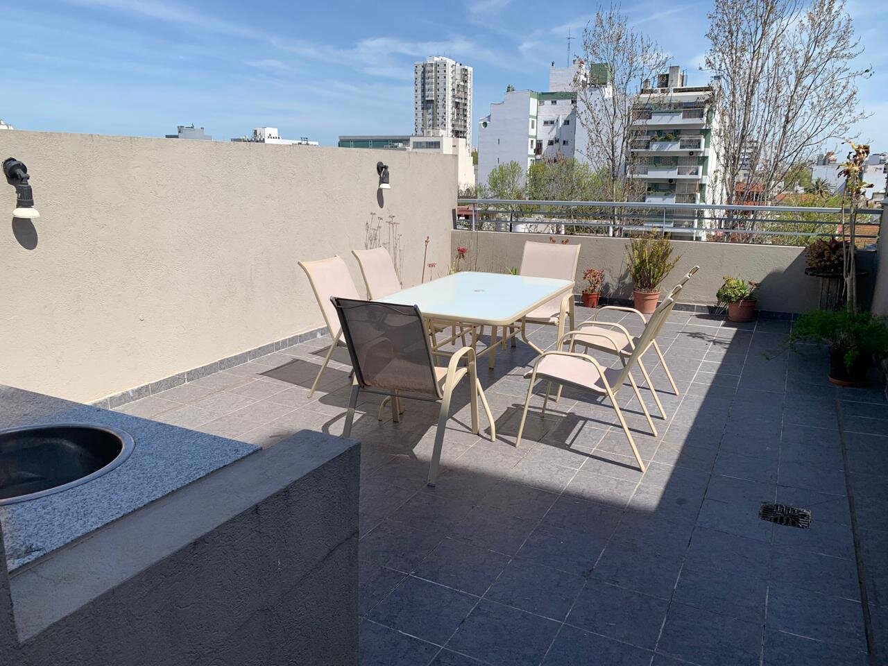 Moldes 3362 Piso 4 Departamento B - 22