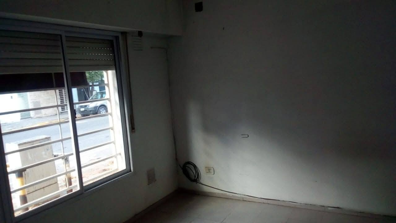 MONOAMBIENTE PLANTA BAJA APTO USO PROFESIONAL — foto 7
