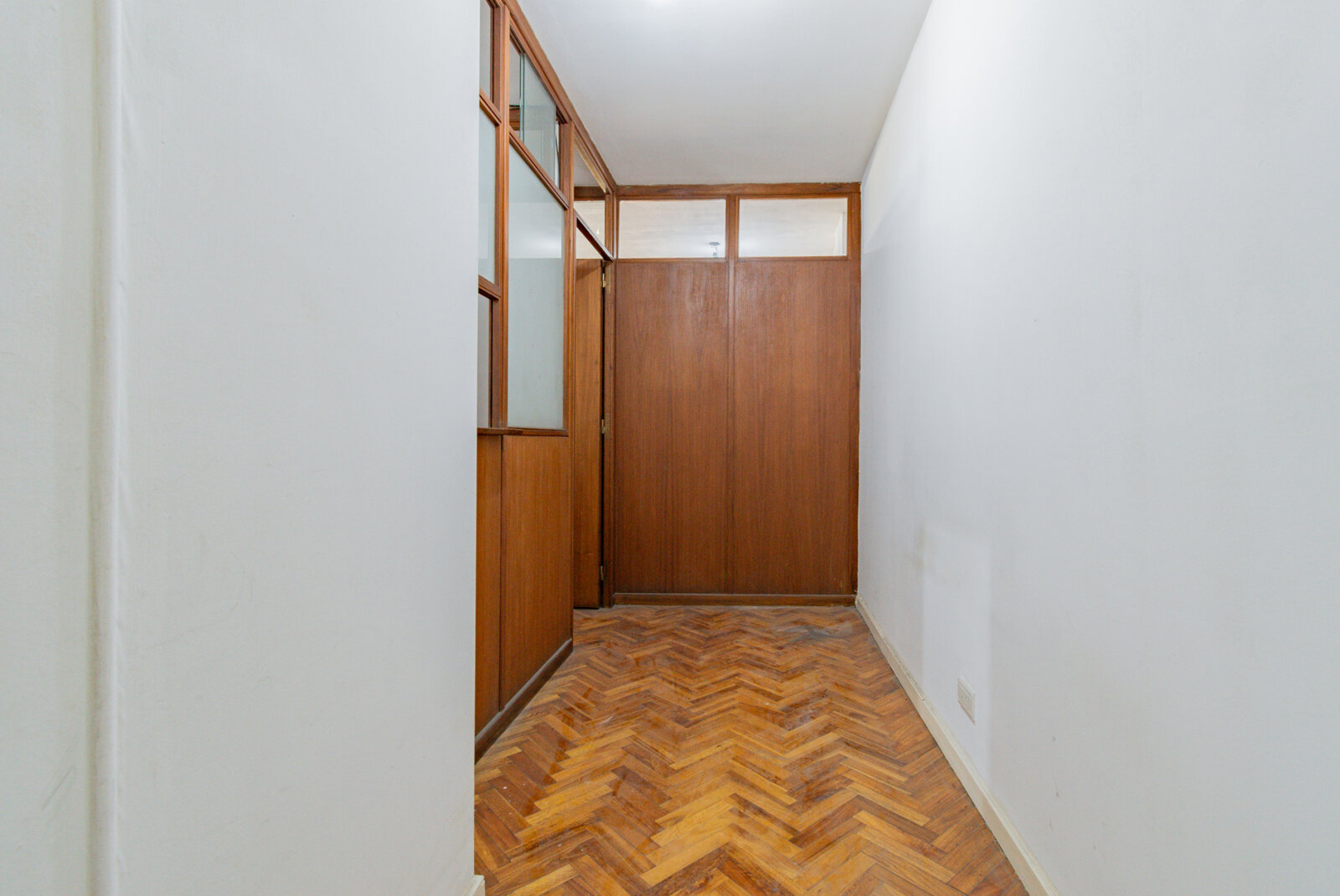 Oficina - Consultorio en venta Tribunales - luminosa - 17
