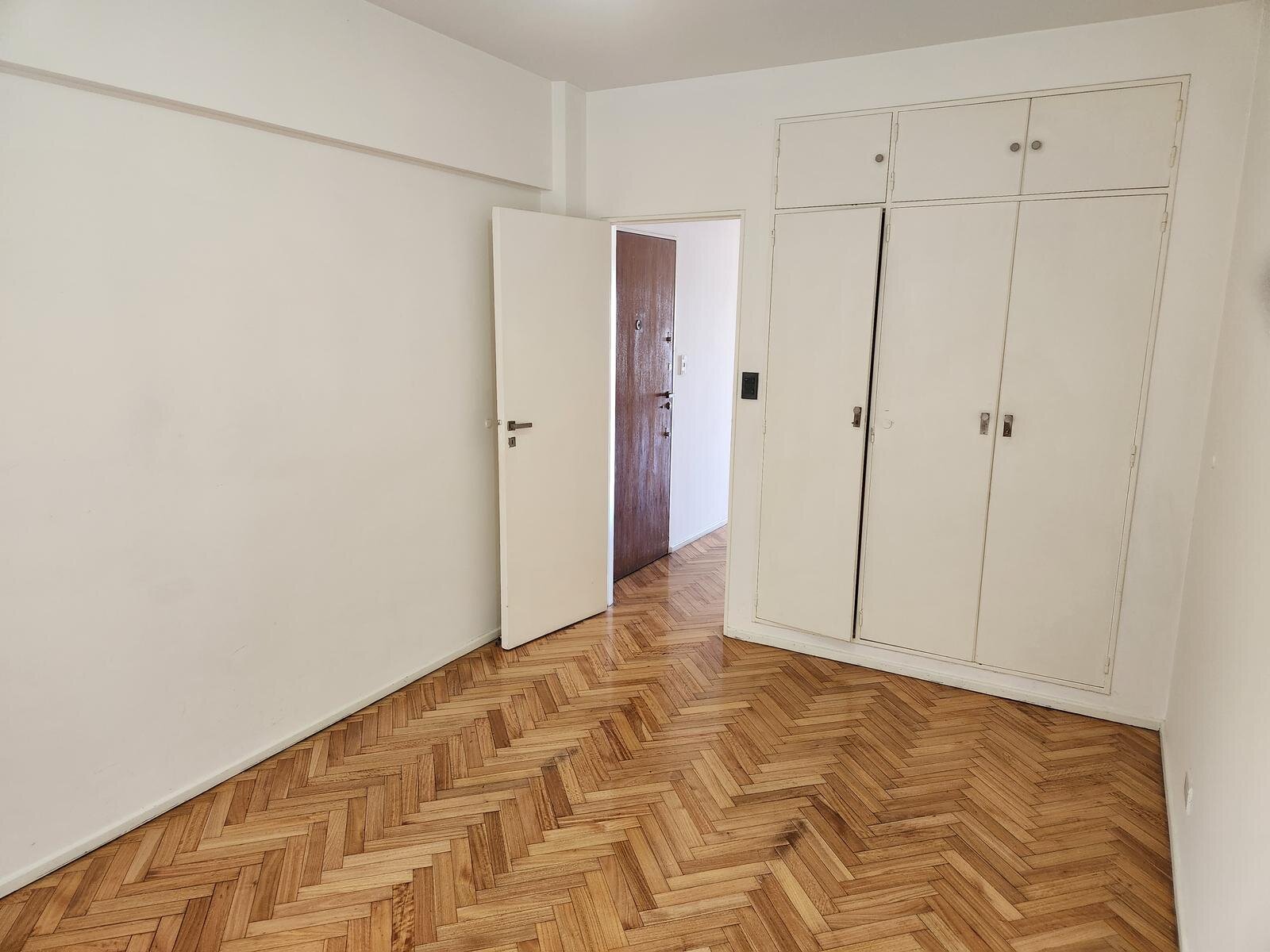 Alquiler departamento de 2 ambientes con balcon en Almagro - 7