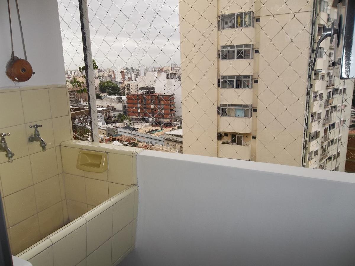 Alquiler departamento de 2 ambientes con balcon en Almagro - 13