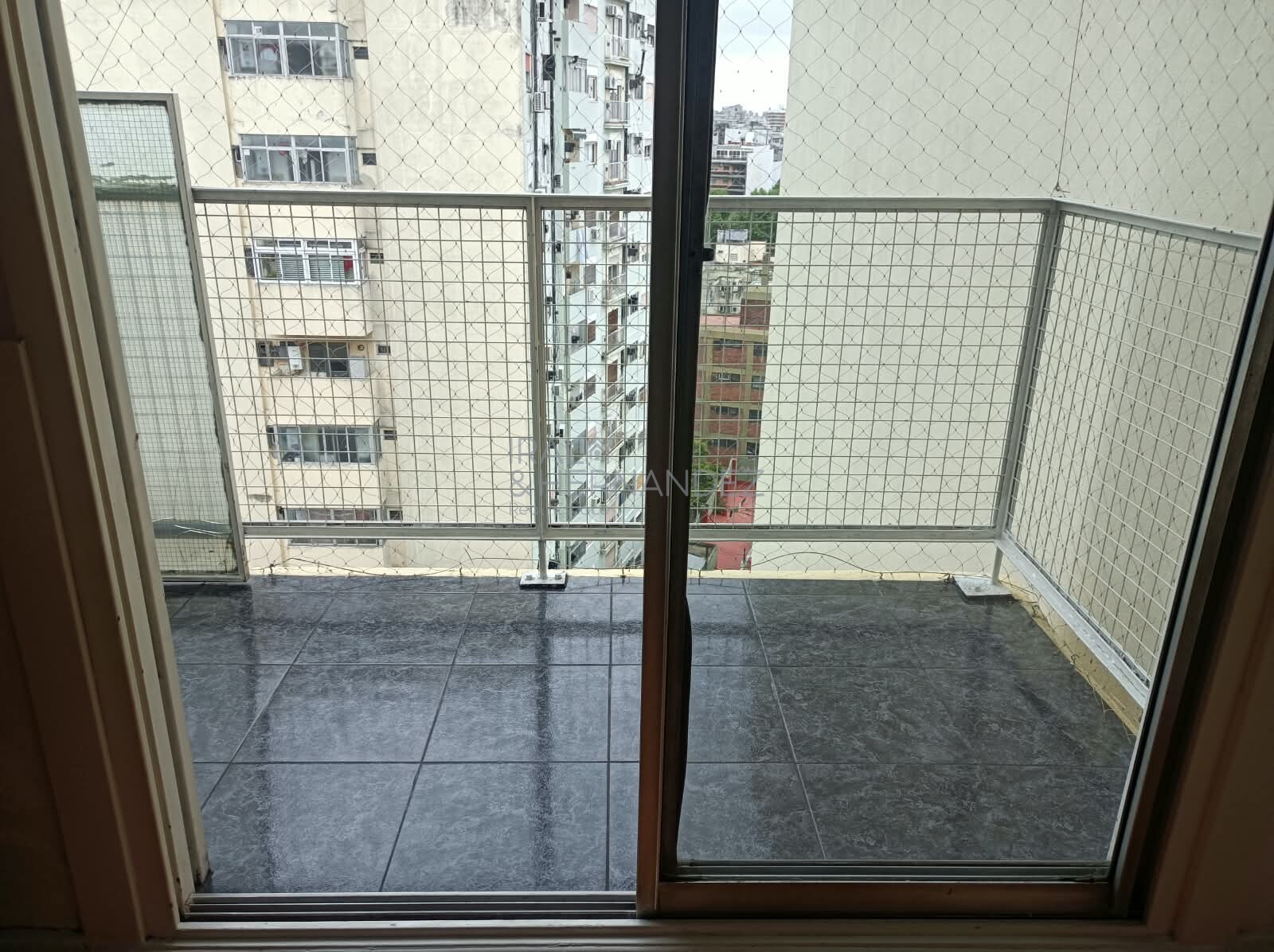 Alquiler departamento de 2 ambientes con balcon en Almagro - 21