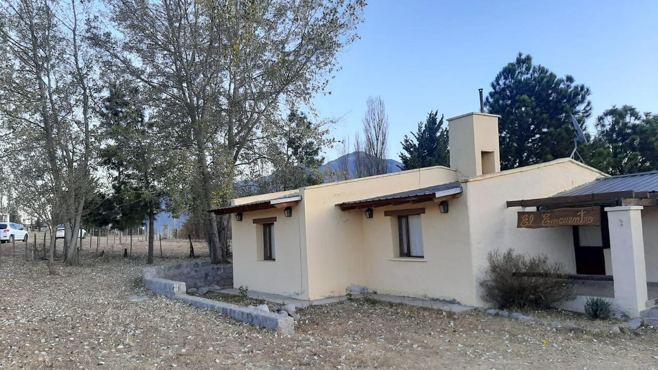 CASA EN TAFÍ DEL VALLE, BARRIO LA SIRINGUILLAS, SOBRE RUTA 307