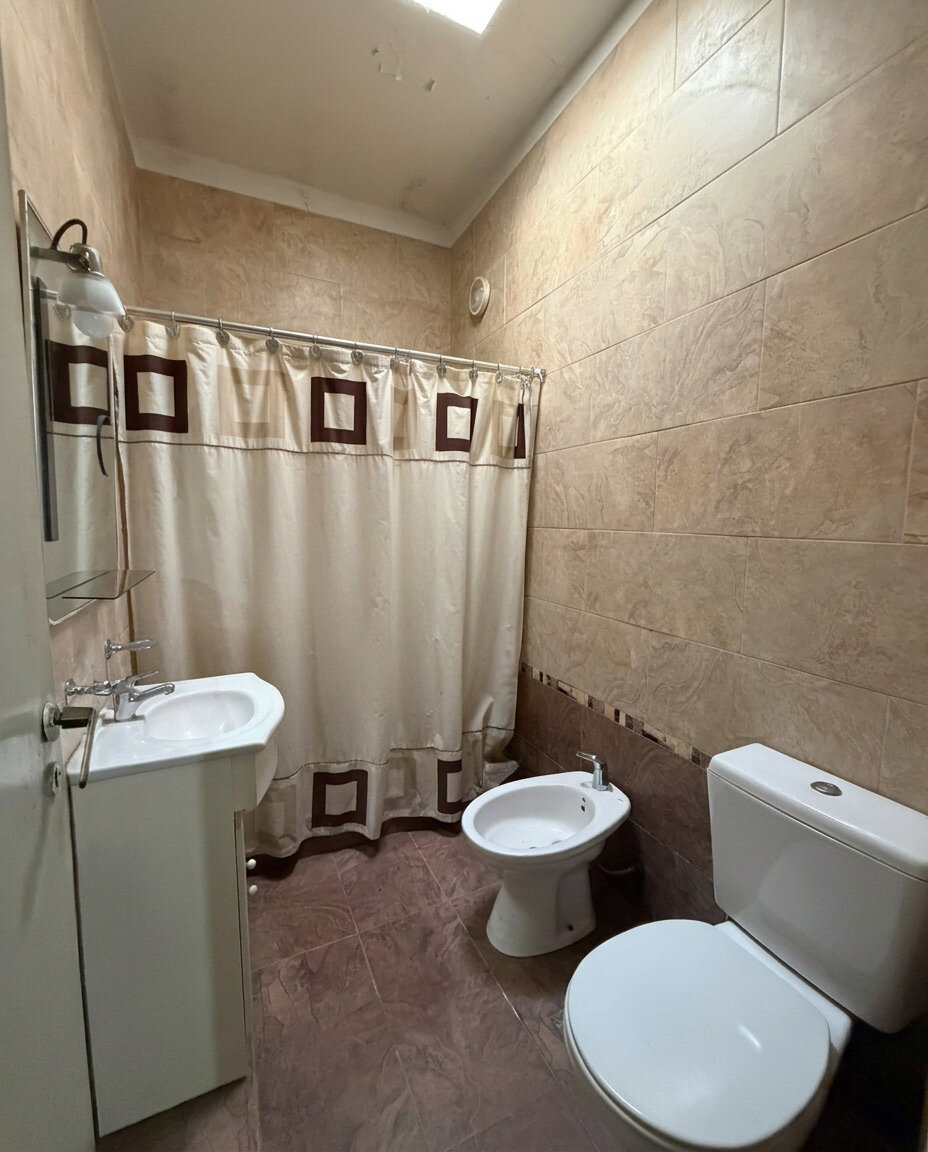 Casa 4 ambientes Villa Luzuriaga - 22