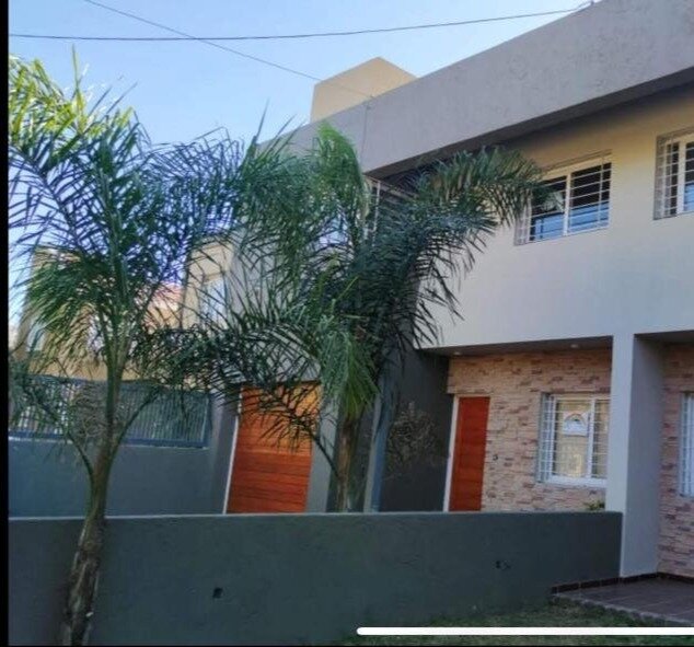 VENTA Duplex 3 Dormitorios - Nuevo Jardin - Zona Sur. - Imagen 2