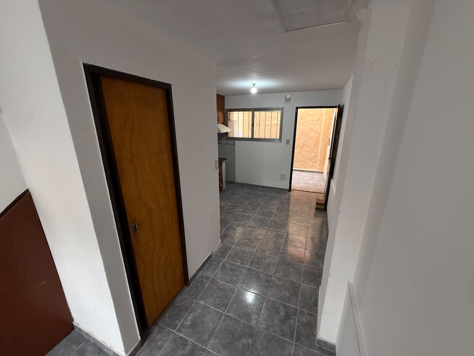 Alquiler. Dúplex 3 Amb con cochera y patio en Villa Luzuriaga - 5