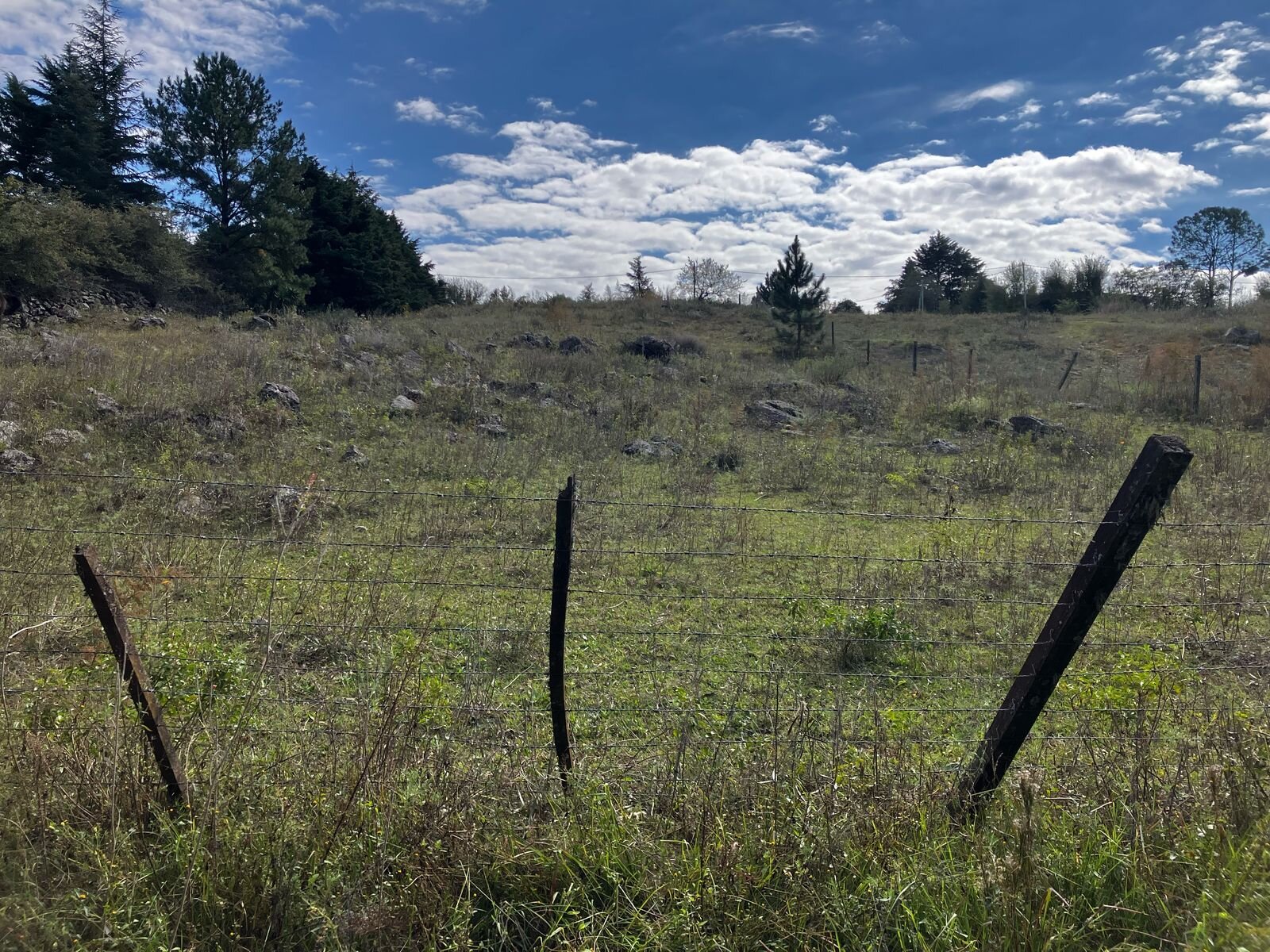 TERRENO POTRERO DE GARAY EN VENTA CON FONDO A UN ARROYO