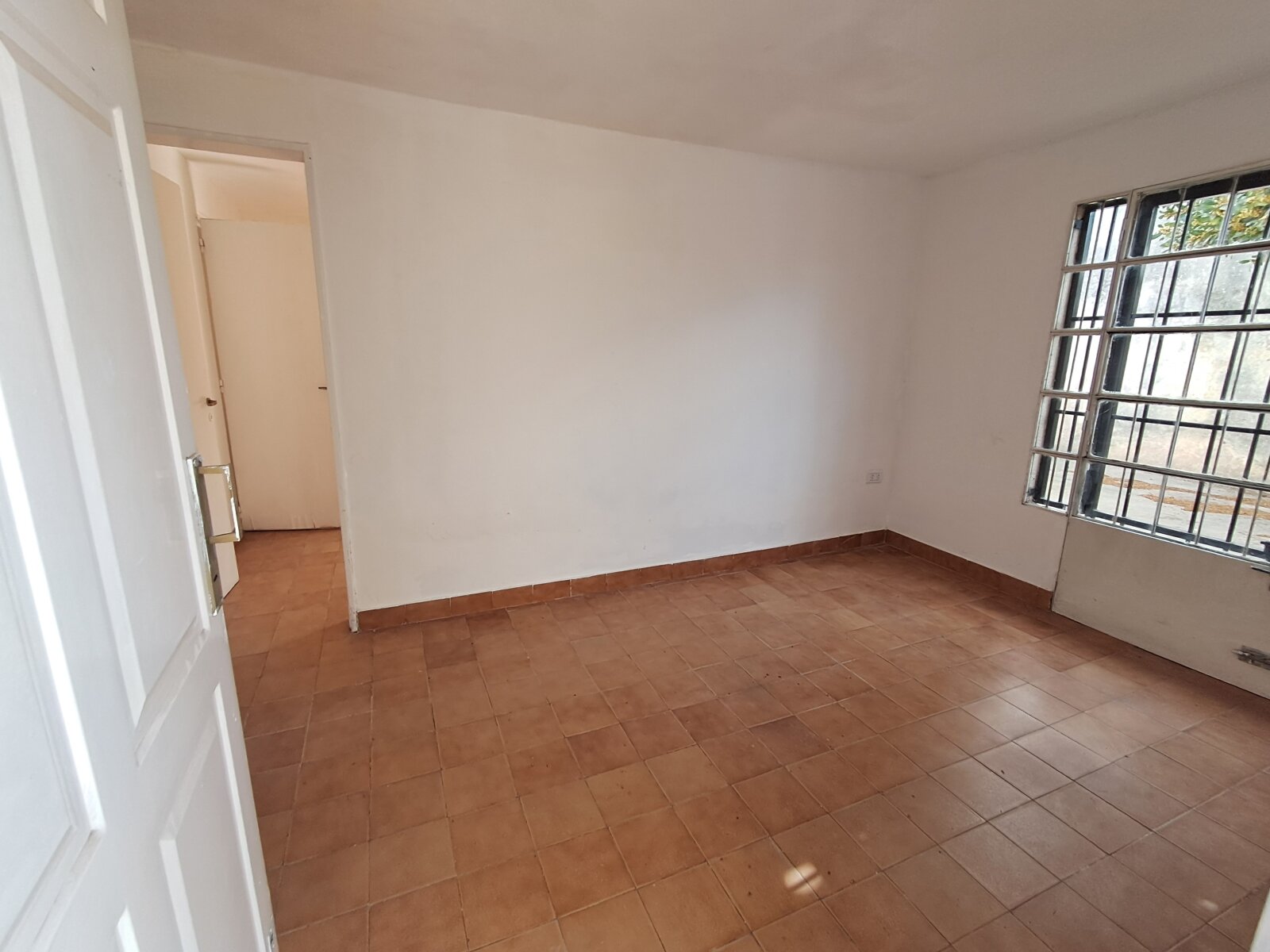 Alberti 672 dpto interno — foto 3