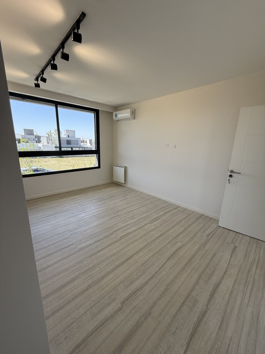 Venta Dúplex de categoría 3 dormitorios San Ignacio Village - 29