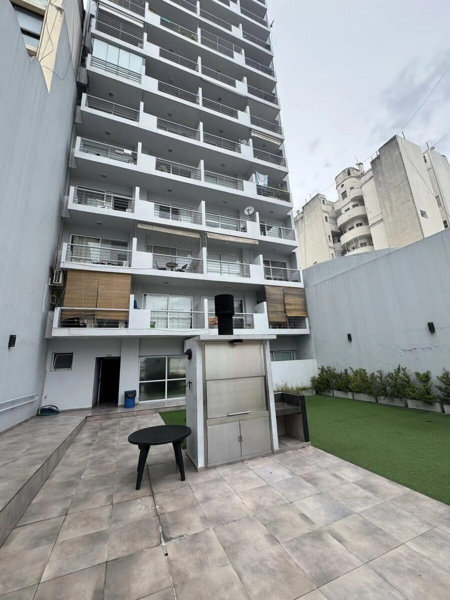 Recoleta, Avenida Callao 600, 2 ambientes, 40 m², ($250.000 ultimas expensas) USD 700 — foto 5
