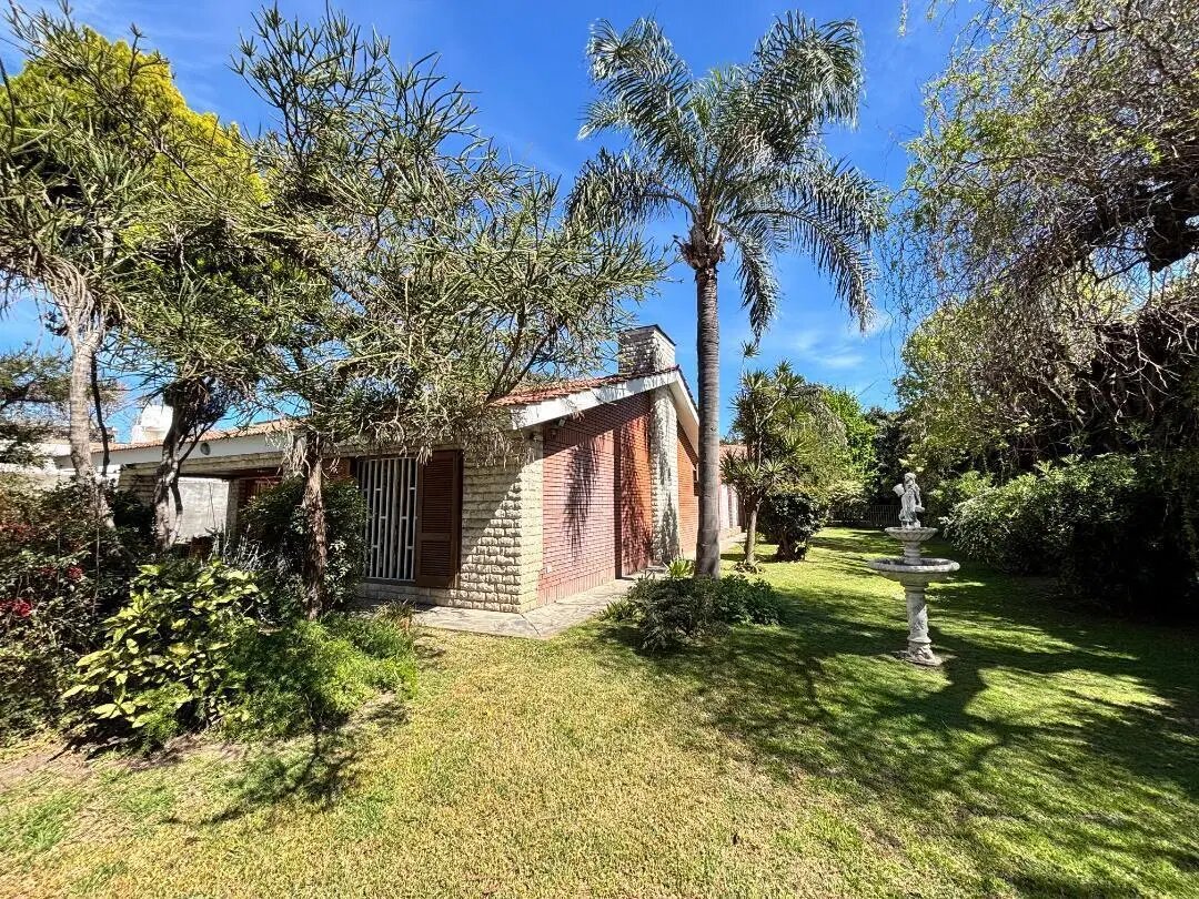 Laprida 4164 - Casa de 2 dormitorios a la venta con Quincho, Parrillero y Cochera — foto 10