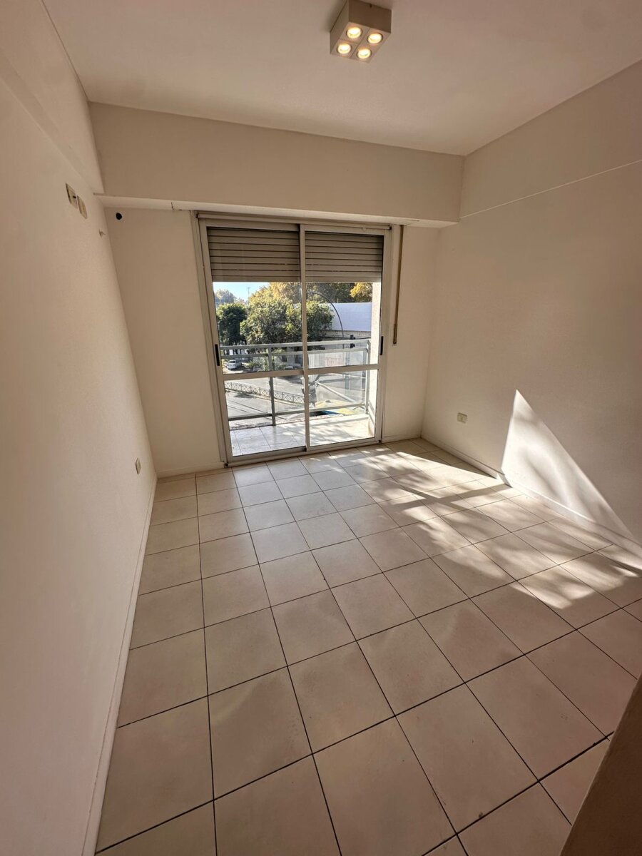 ALQUILER DEPARTAMENTO UN DORMITORIO ARROYITO — foto 4