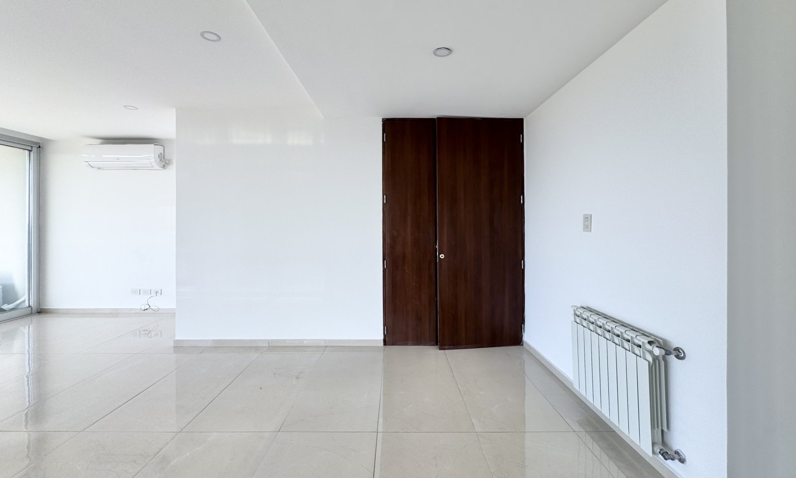 Venta. Departamento 3 dormitorios, 2 cocheras, Amenities. Fisherton — foto 3
