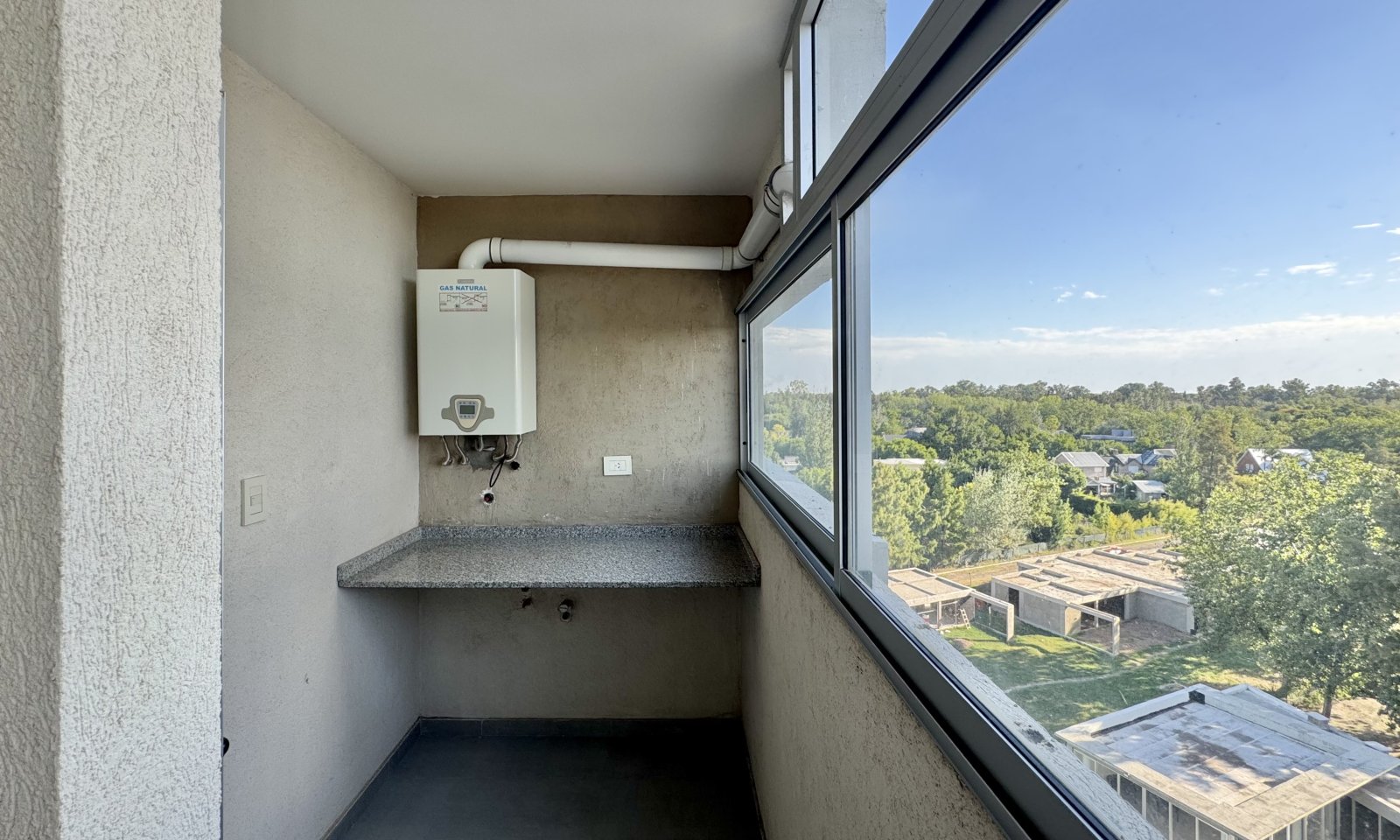 Venta. Departamento 3 dormitorios, 2 cocheras, Amenities. Fisherton — foto 10