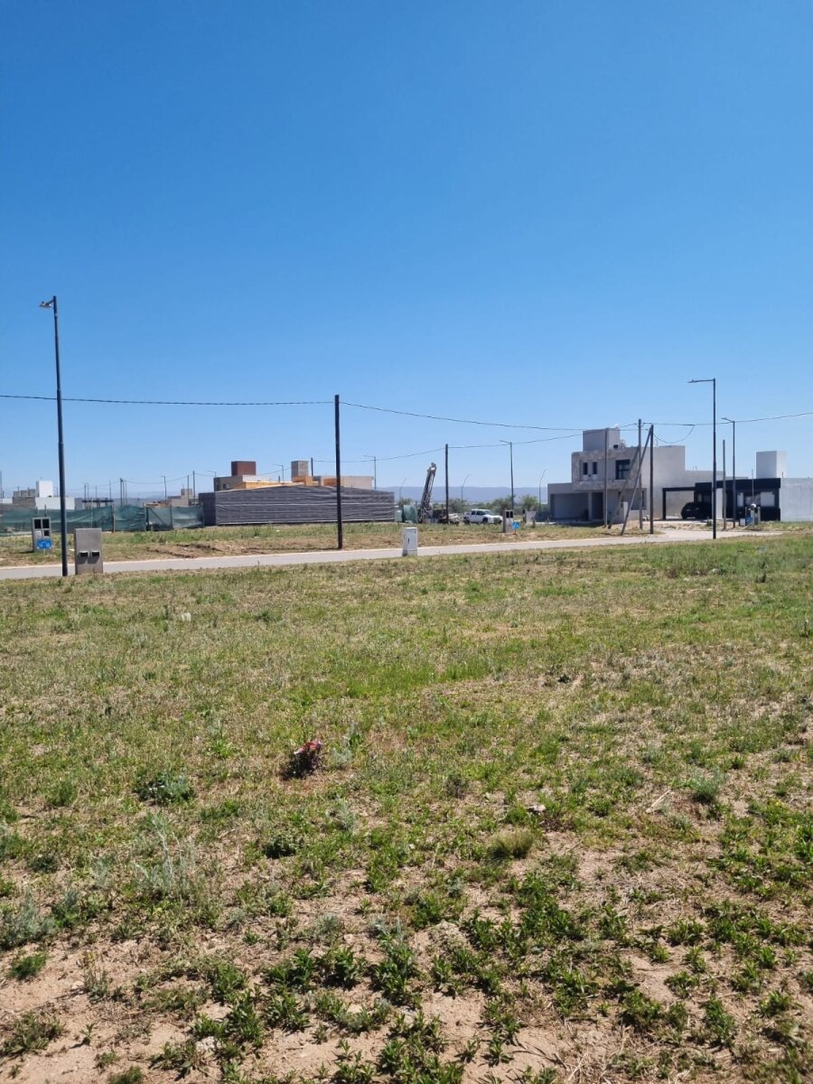 LOTE EN VENTA CAMPOS DE MANANTIALES (residencial) — foto 7