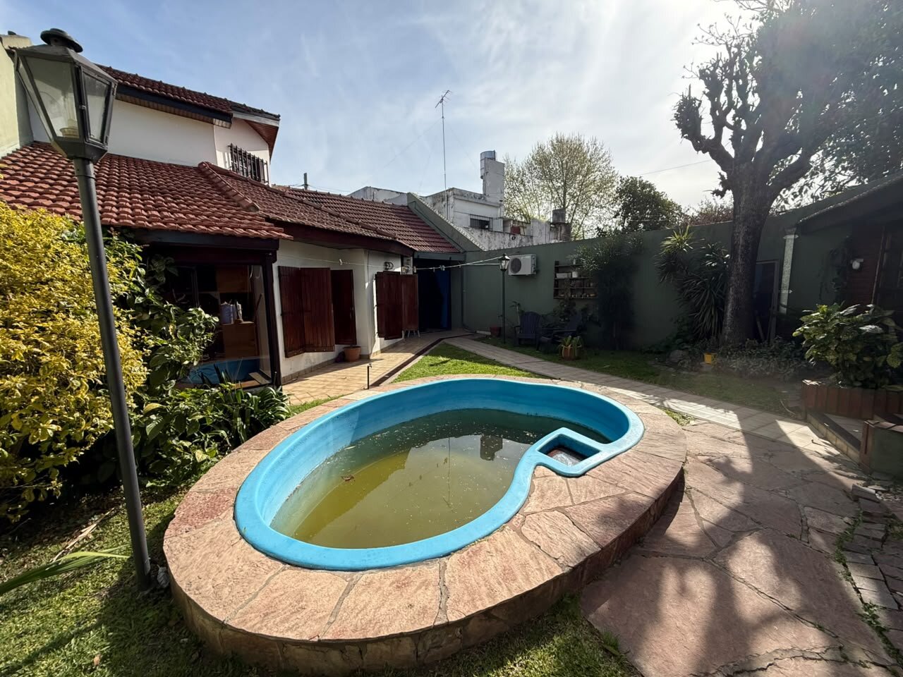 Venta casa 5 ambientes en Moron - 23