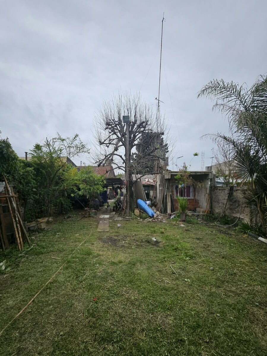Lote en venta de 470 m² con piscina en Ituzaingó Sur - 17
