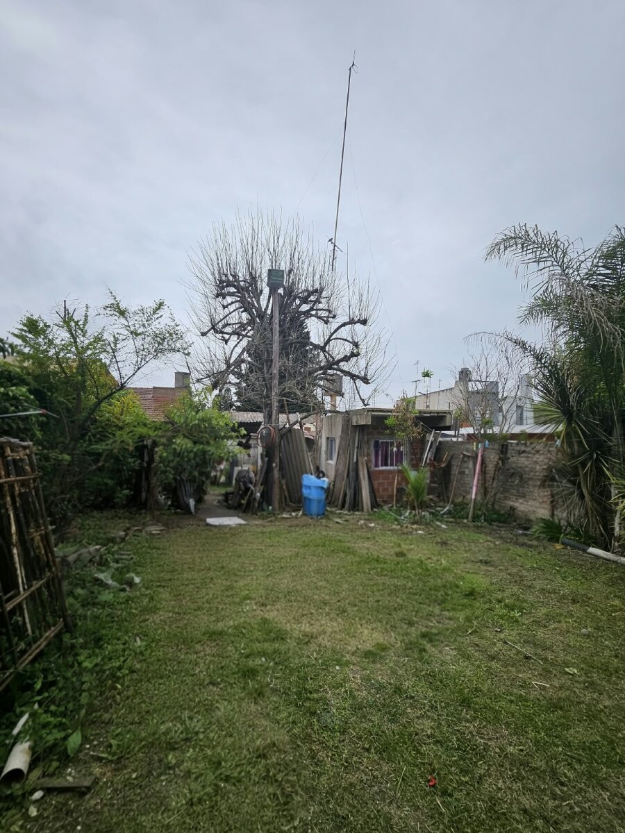 Lote en venta de 470 m² con piscina en Ituzaingó Sur — foto 7