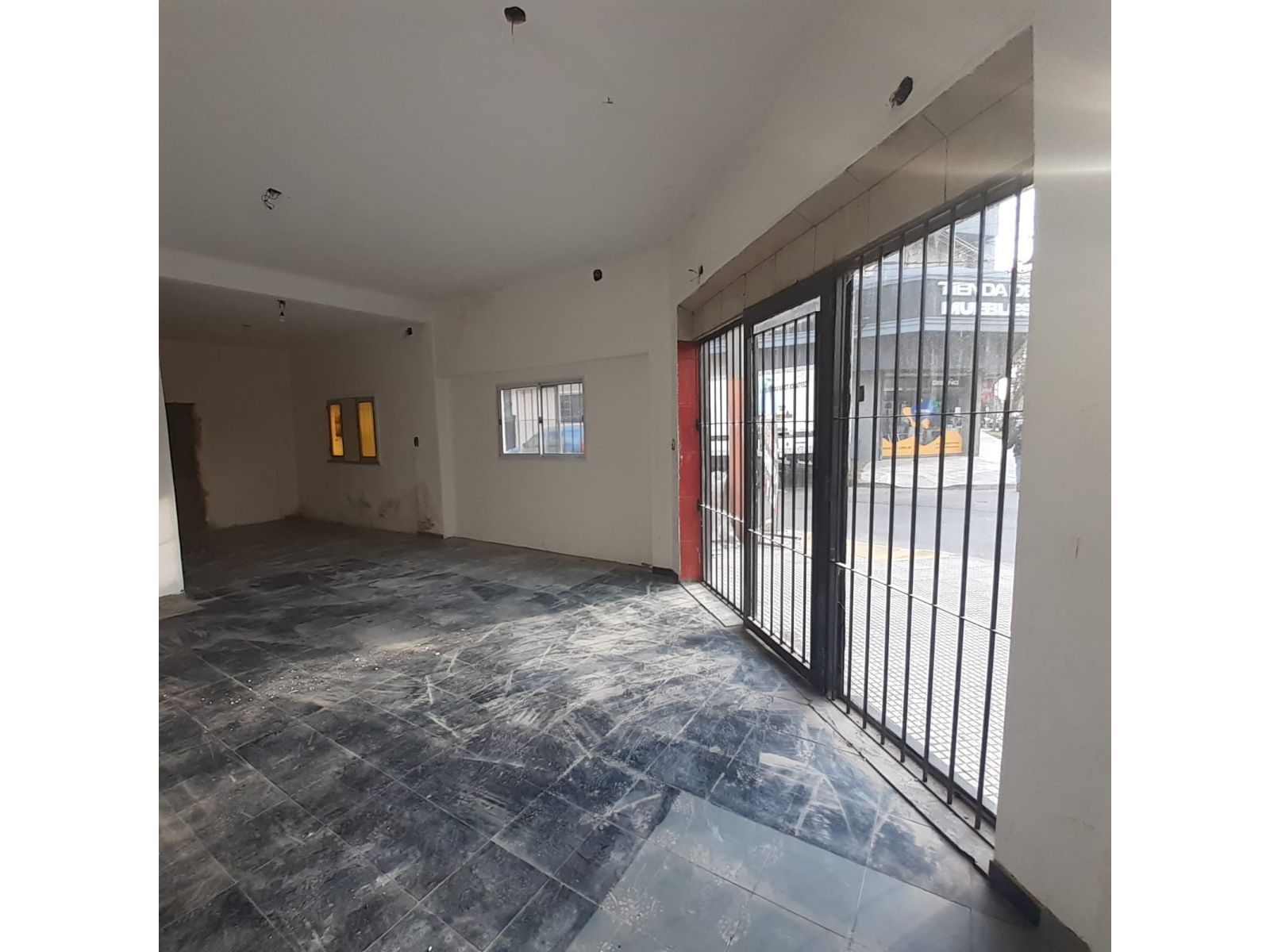 OPORTUNIDAD Local Comercial | Castelar Norte | a Metros del Plaza Oeste Shopping - 4