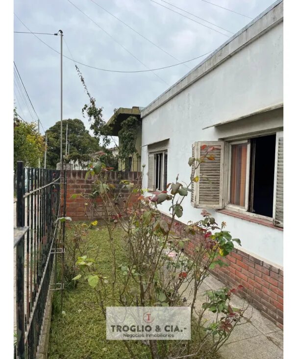 Casa Cuatro Ambientes ! Zona Alvarado — foto 11