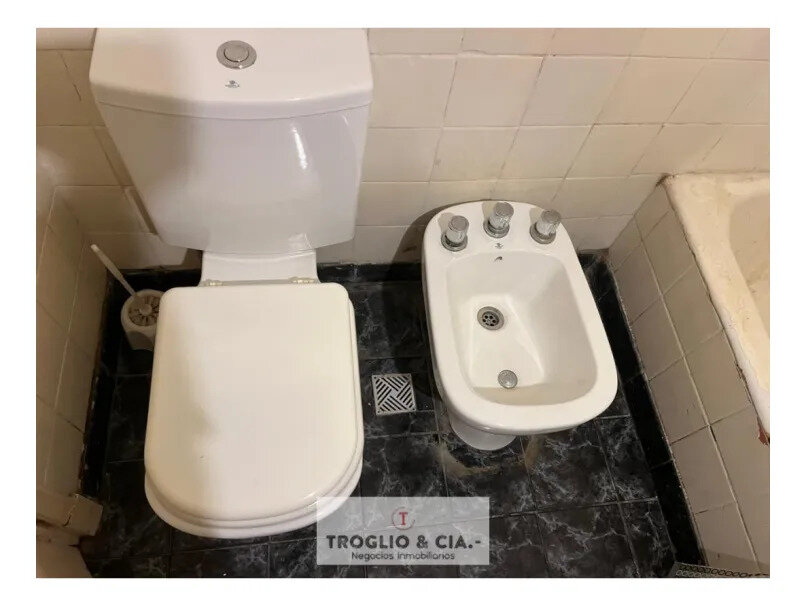 Departamento Dos Ambientes A La Calle - Zona Centro — foto 9