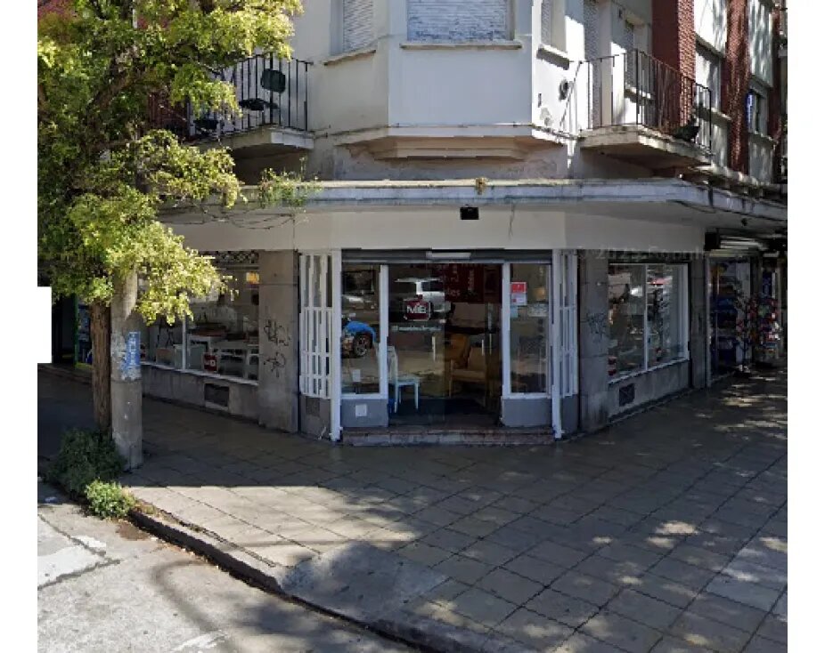 Alquiler Local Comercial En Esquina - Independencia Y Falucho - 1