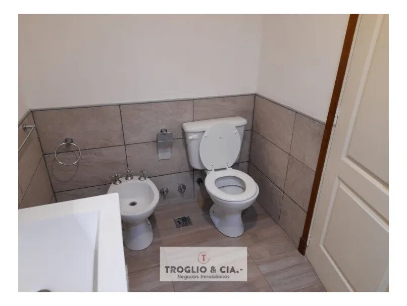 Duplex De 3 Ambientes + Cochera -apto Credito-macrocentro — foto 9
