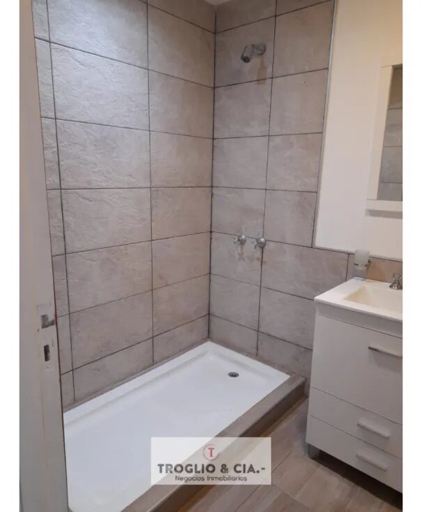 Duplex De 3 Ambientes + Cochera -apto Credito-macrocentro — foto 10