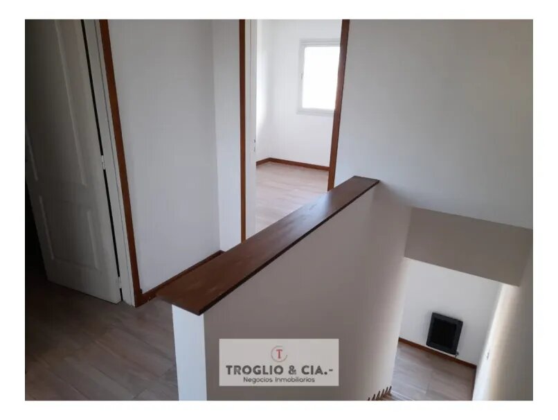 Duplex De 3 Ambientes + Cochera -apto Credito-macrocentro — foto 6