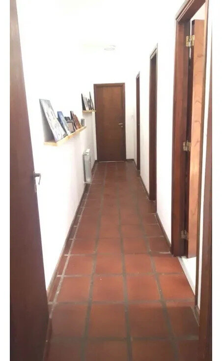 Chalet De 4 Ambientes Con Entrada De Vehiculos, Playroom — foto 5
