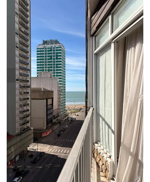Departamento Tres Ambientes Con Balcón - Av. Luro 2300 — foto 8
