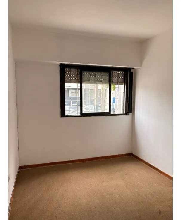 Departamento Cuatro Ambientes A La Calle - Planta Baja — foto 6