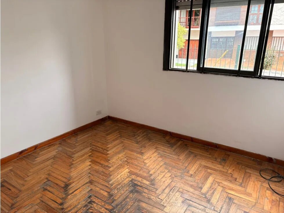 Departamento Cuatro Ambientes A La Calle - Planta Baja — foto 8