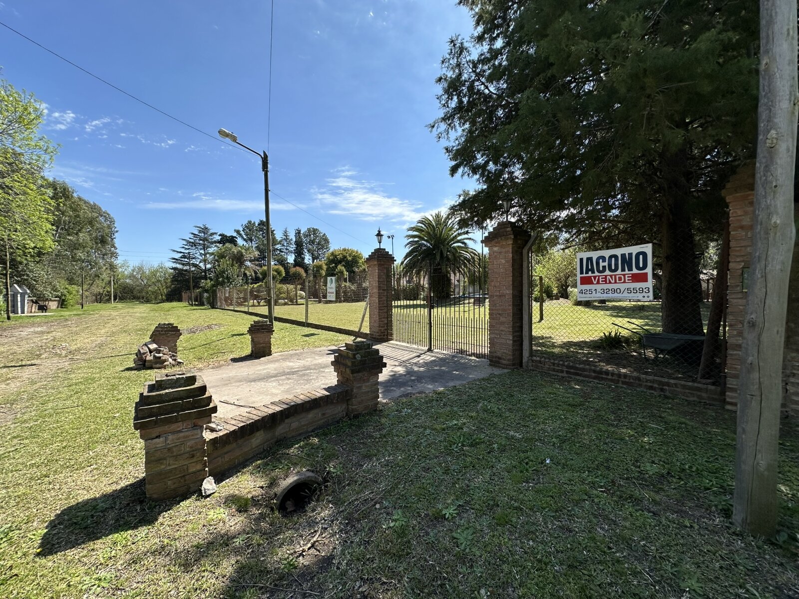 CASA QUINTA DE 1.594 M² CON PILETA Y QUINCHO – LOS OMBÚES, F. VARELA - 27