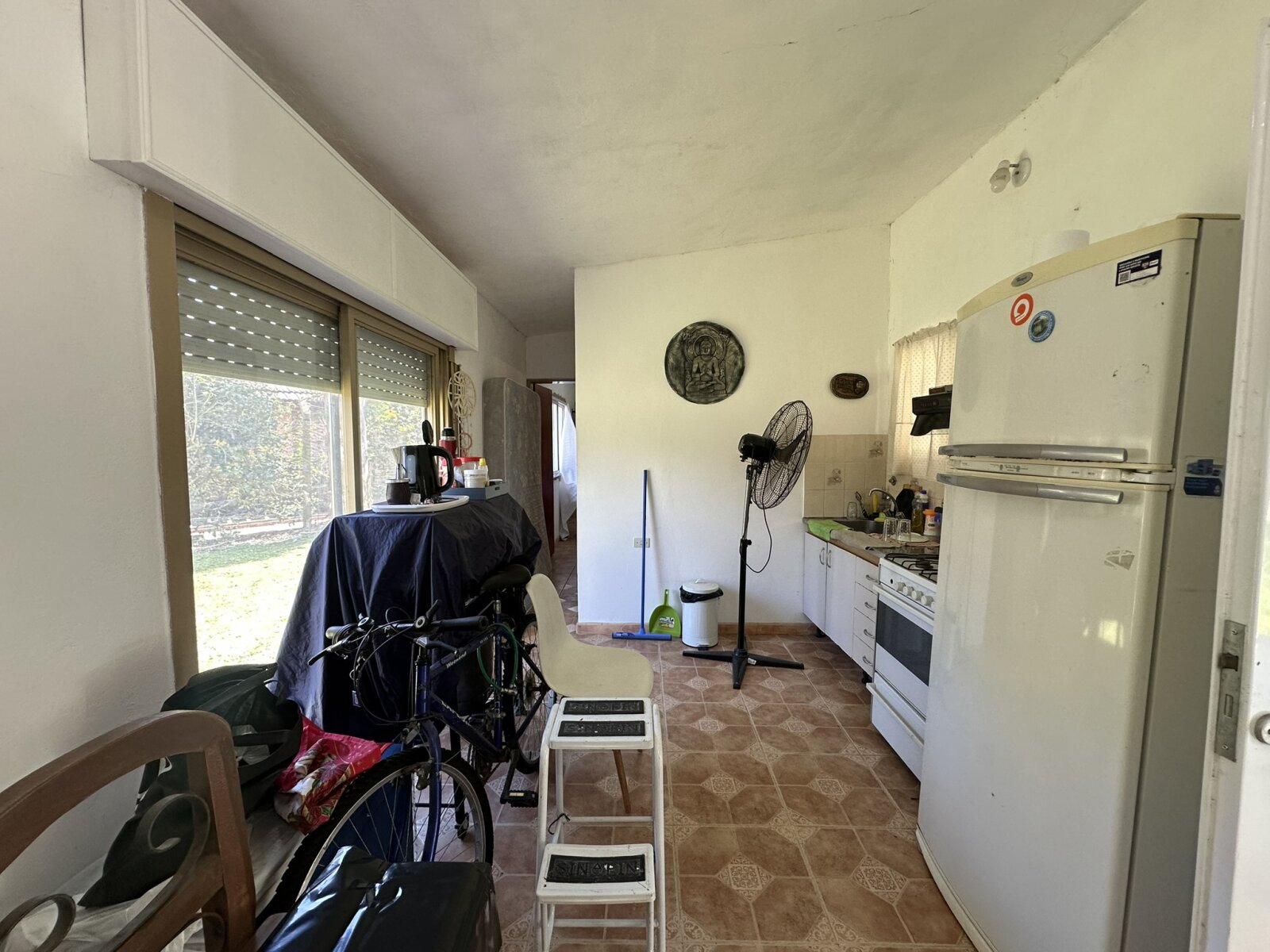 CASA QUINTA DE 1.594 M² CON PILETA Y QUINCHO – LOS OMBÚES, F. VARELA — foto 4