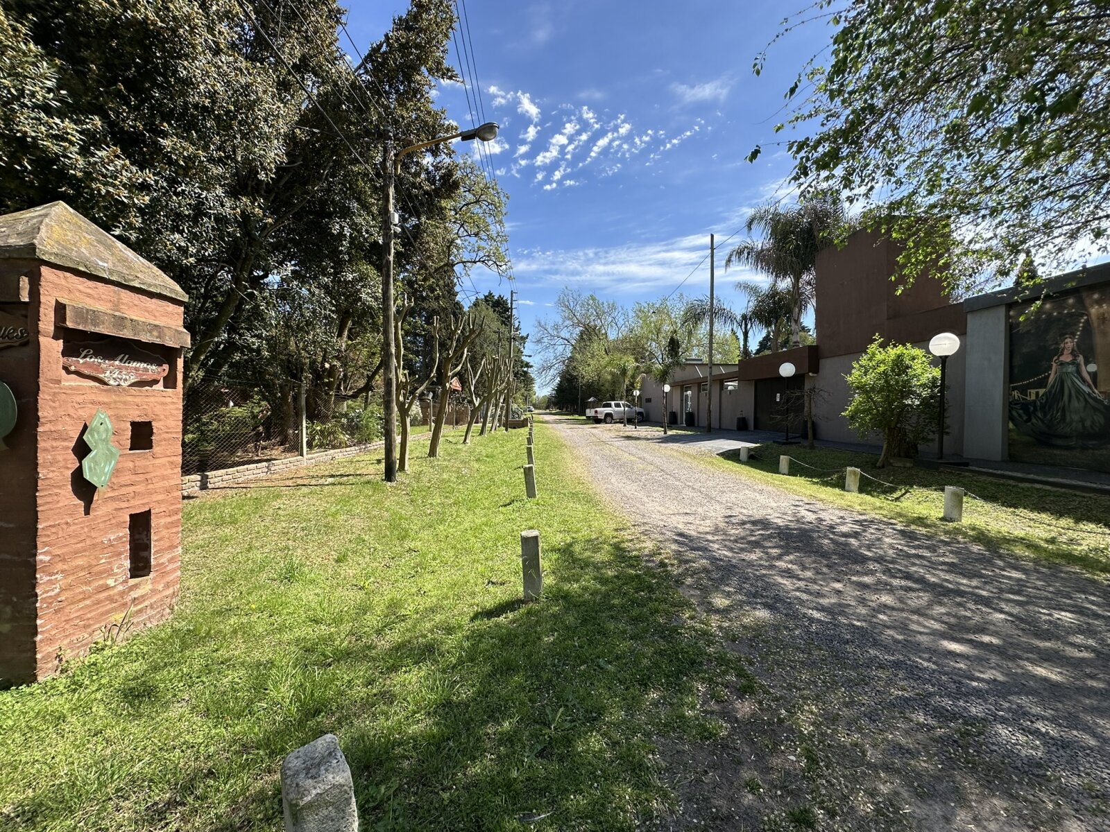 CASA QUINTA DE 1.594 M² CON PILETA Y QUINCHO – LOS OMBÚES, F. VARELA - 31