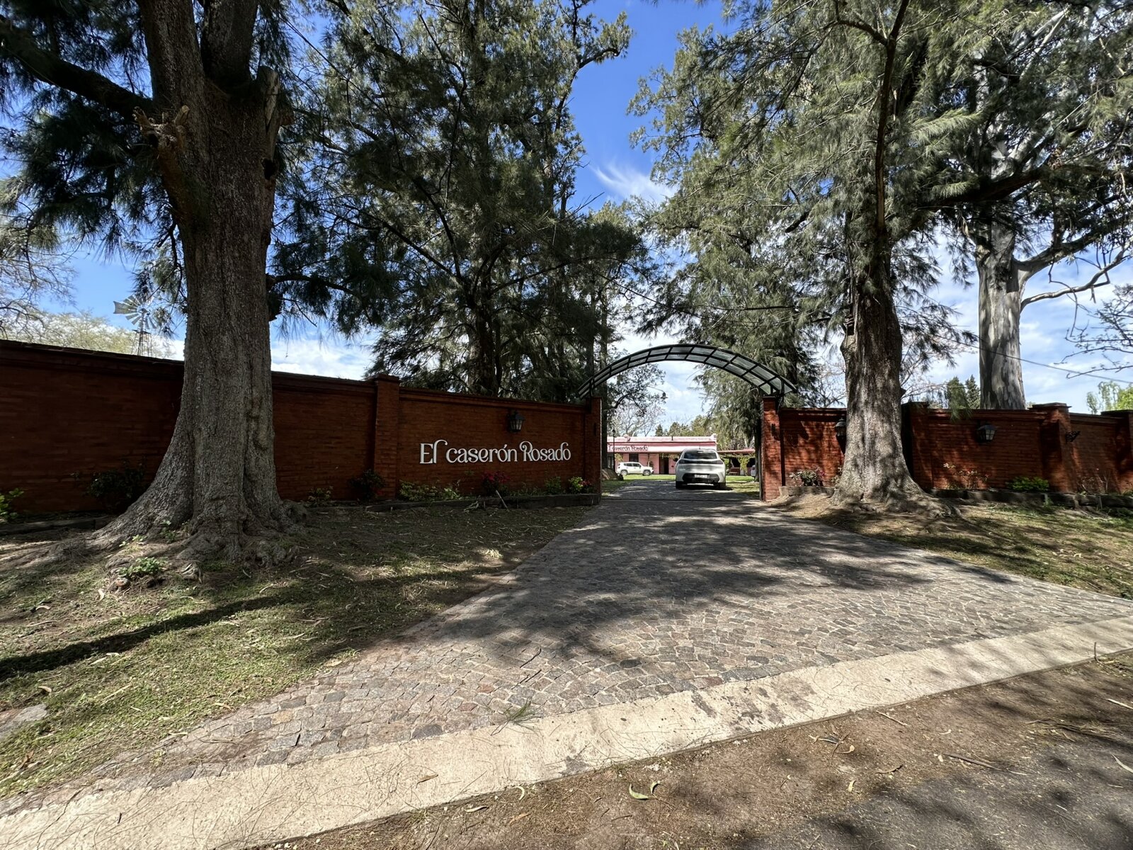 CASA QUINTA DE 1.594 M² CON PILETA Y QUINCHO – LOS OMBÚES, F. VARELA - 33