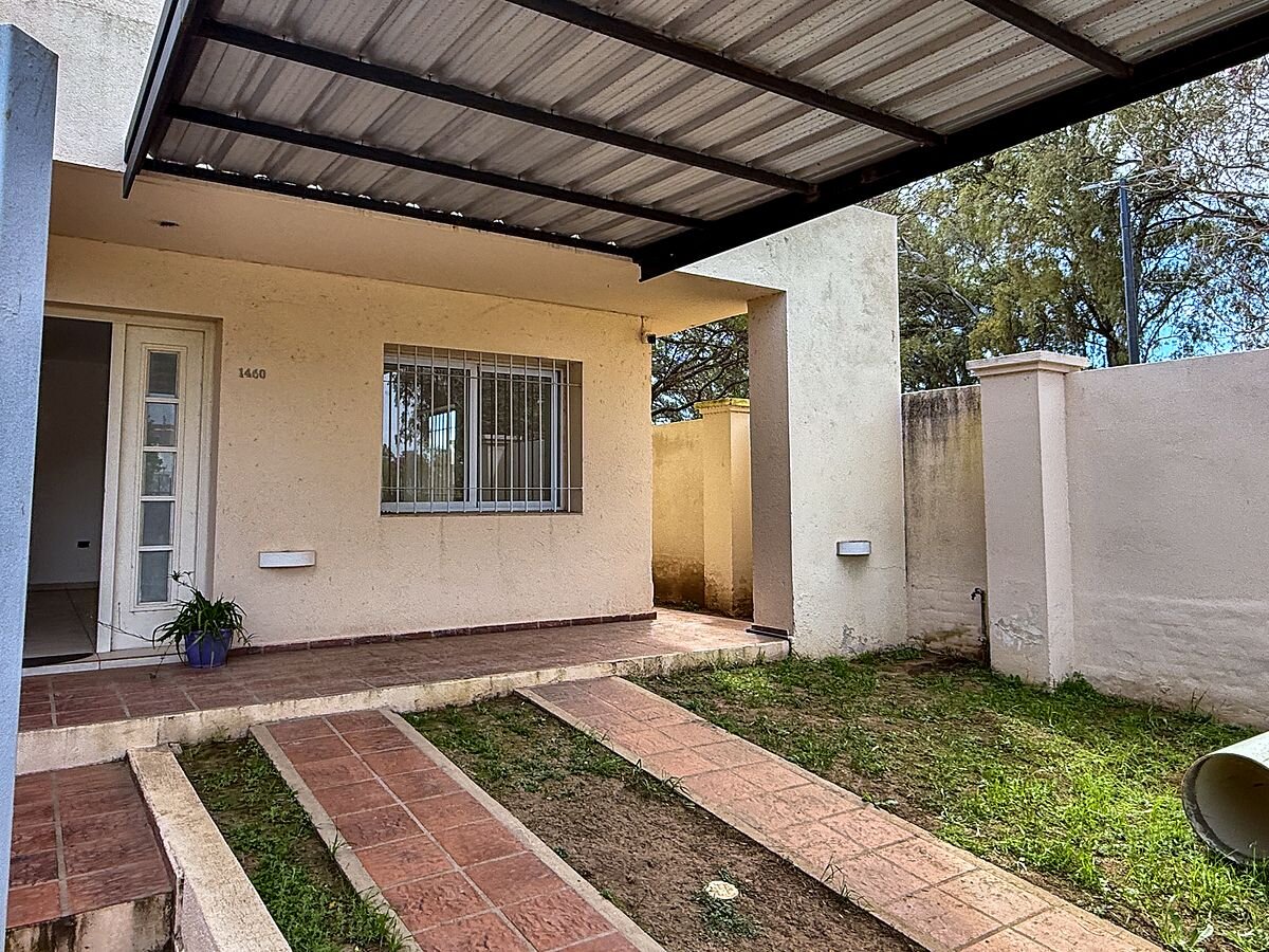 Dúplex en venta 3 dorm con patio y asador, apto crédito, Jardines del Jockey — foto 8