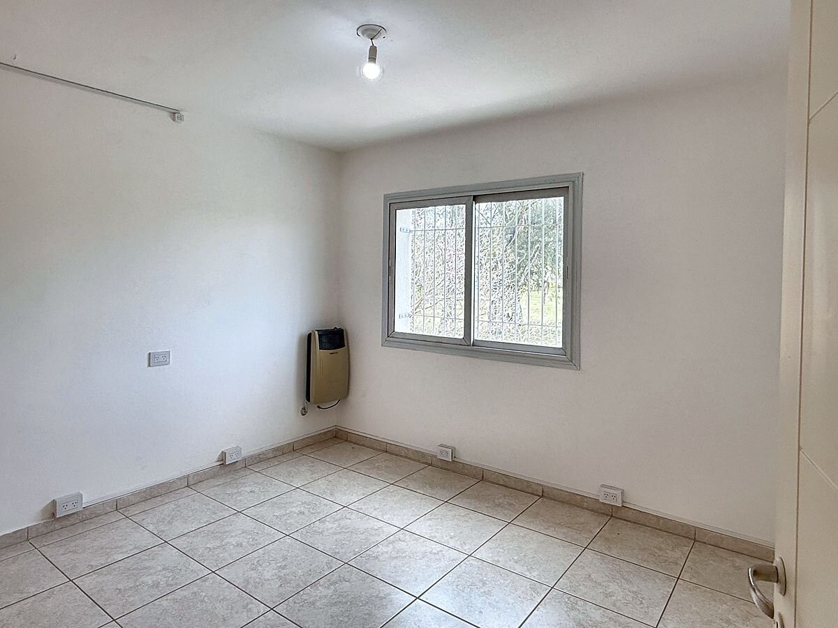 Dúplex en venta 3 dorm con patio y asador, apto crédito, Jardines del Jockey — foto 14