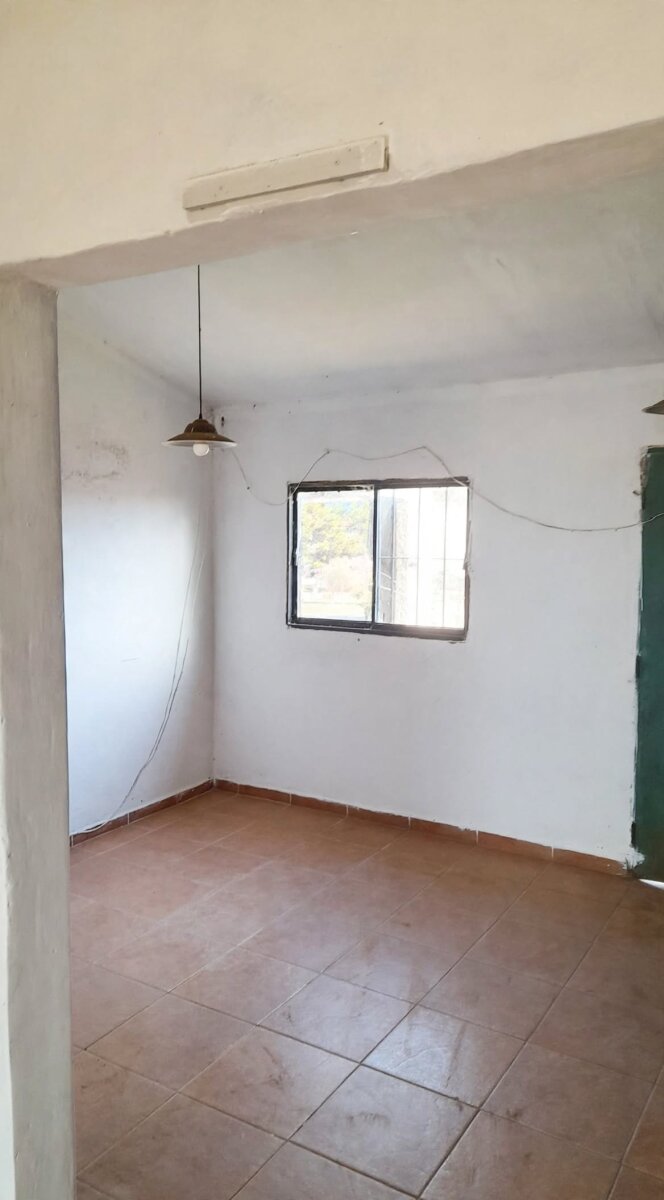 Gran oportunidad! Excelente propiedad en Barrio Liniers, lista para habitar - Imagen 7