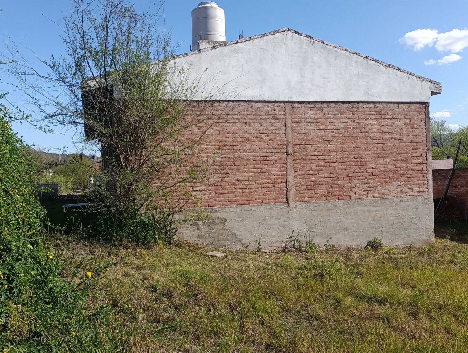 Gran oportunidad! Excelente propiedad en Barrio Liniers, lista para habitar - Imagen 17