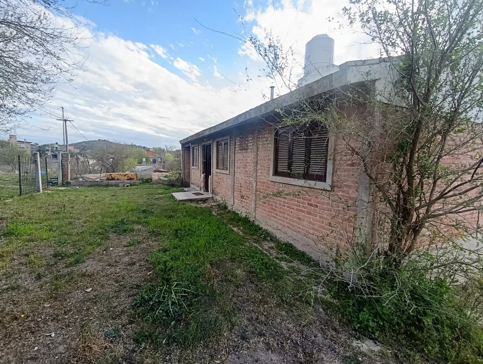 Gran oportunidad! Excelente propiedad en Barrio Liniers, lista para habitar - Imagen 16