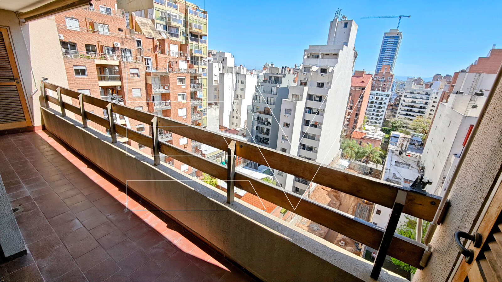 VENTA. NUEVA CORDOBA. PISO COMPLETO PISO ALTO 2 COCHERAS + BAULERA. LA MEJOR UBICACION - Imagen 25