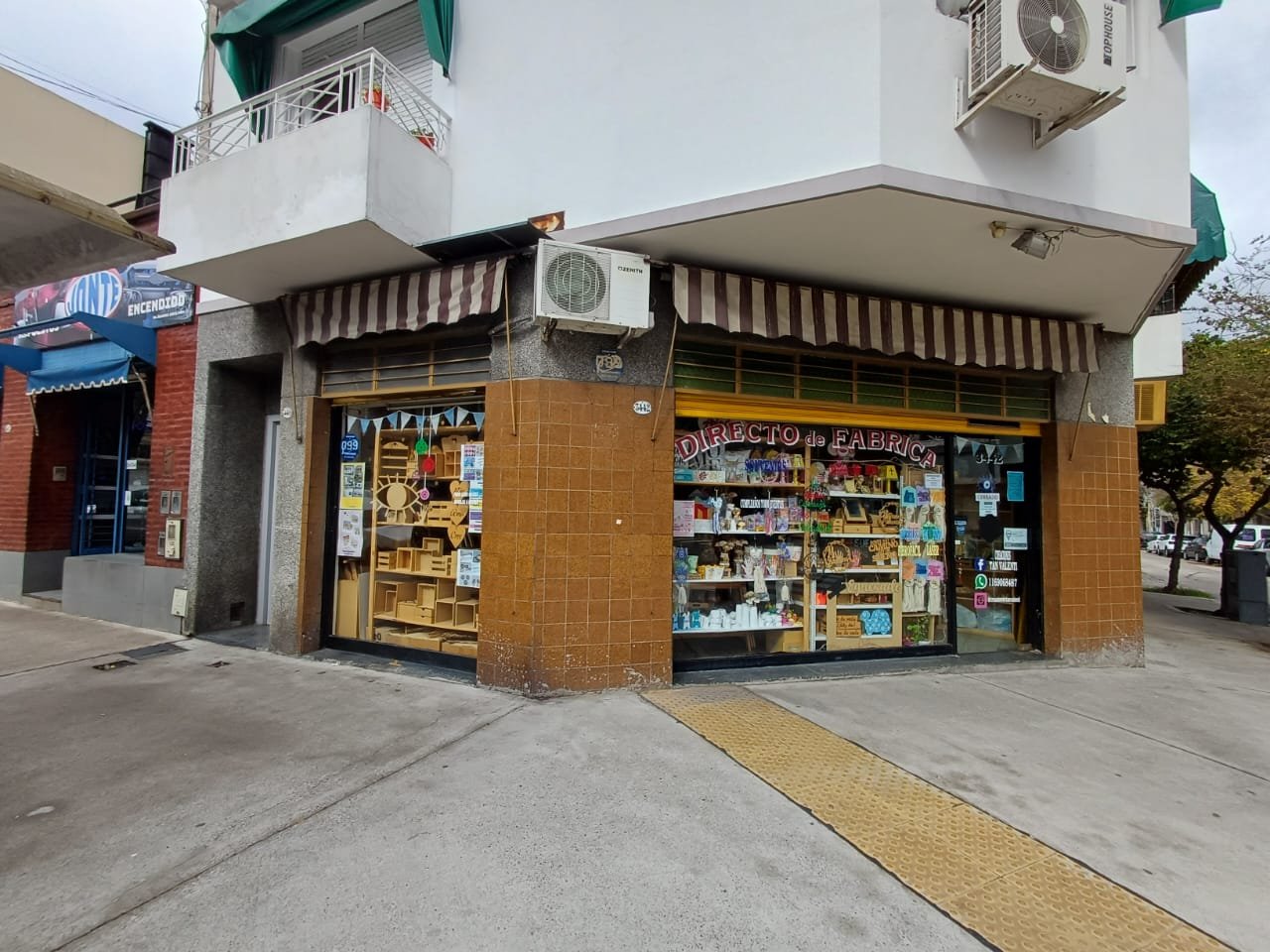 Local Comercial en Esquina sobre Avenida Alvarez Jonte. — foto 2