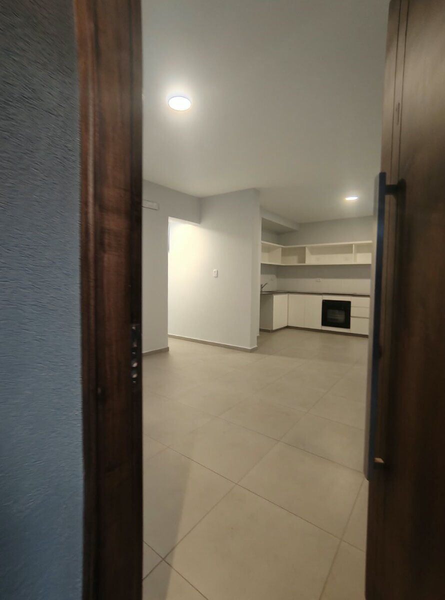 DEPARTAMENTO EN ALQUILER — foto 2