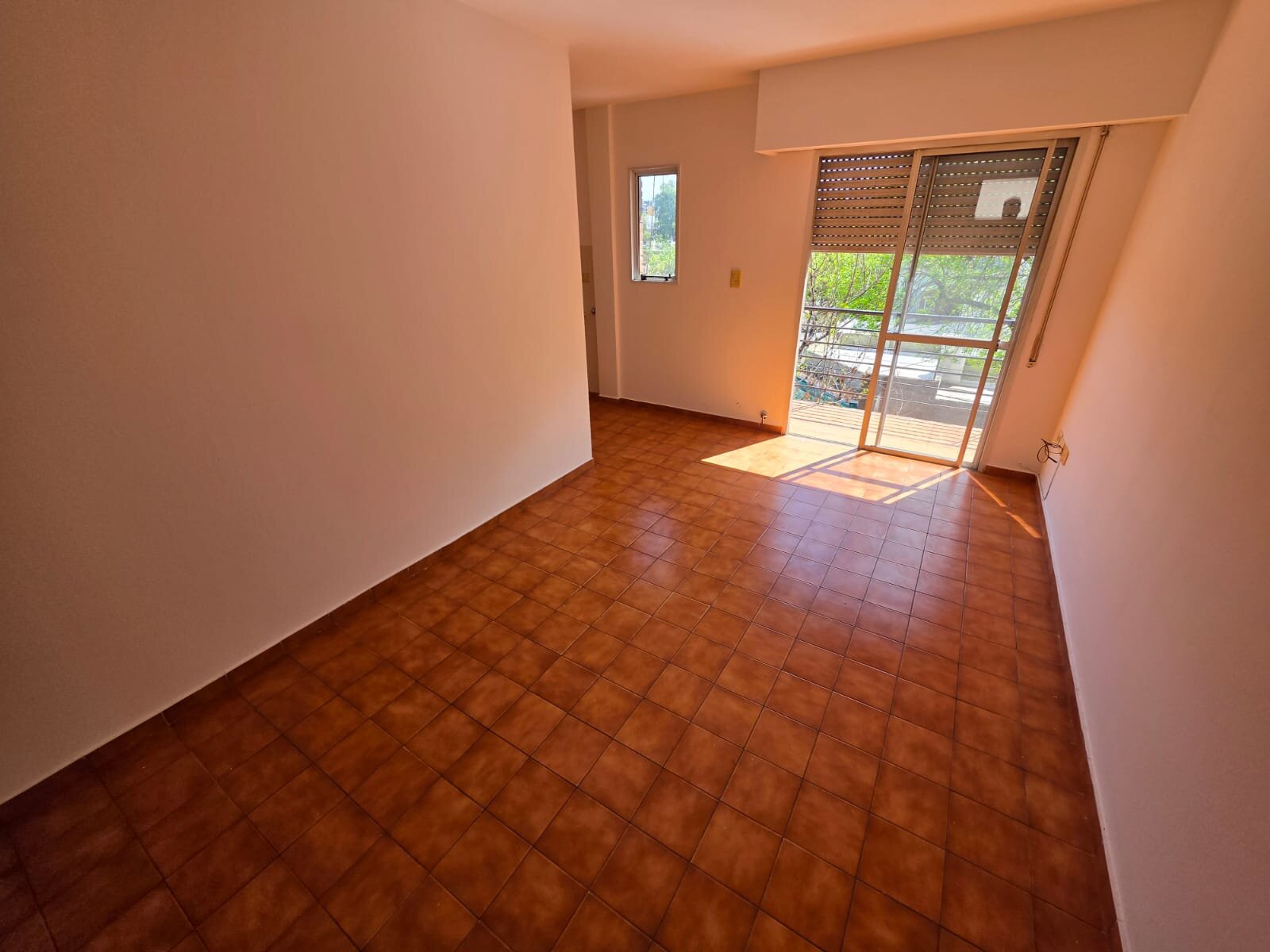 ALQUILER 1 DORM. FRENTE BALCON — foto 2