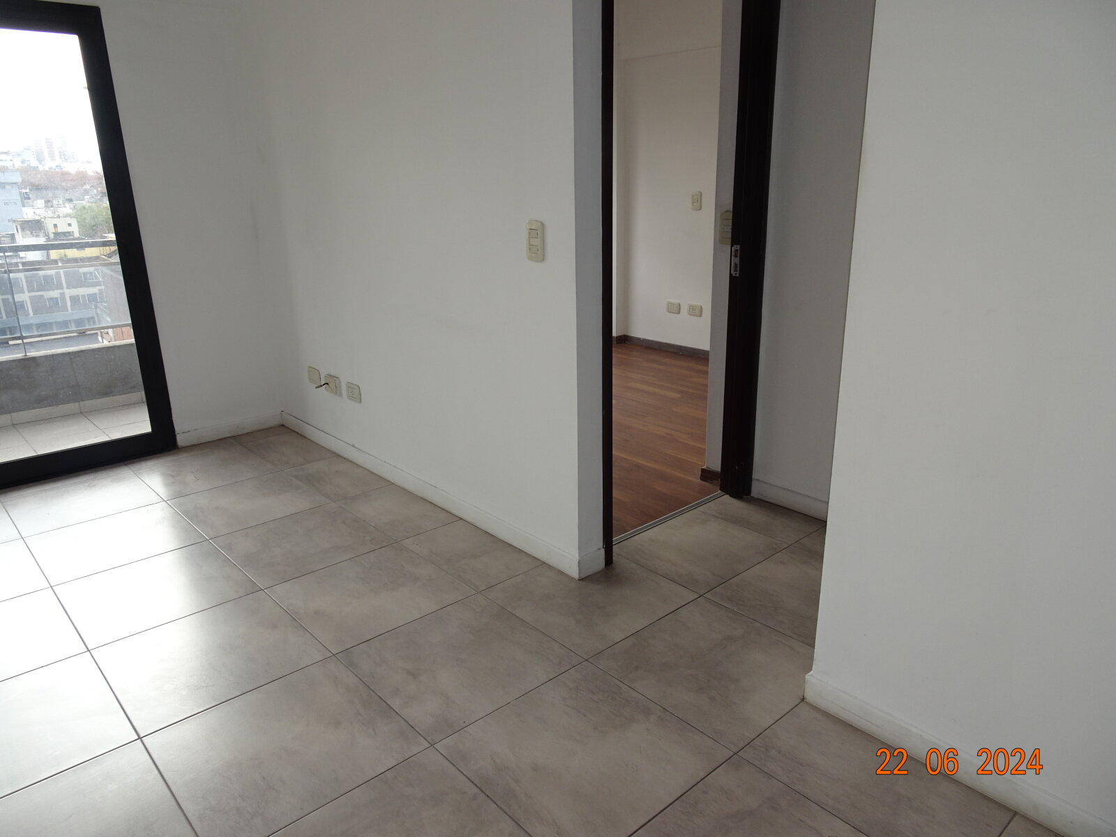 LUMINOSO DEPTO 2 AMB FTE.C/S COCHERA AMENITIES — foto 12