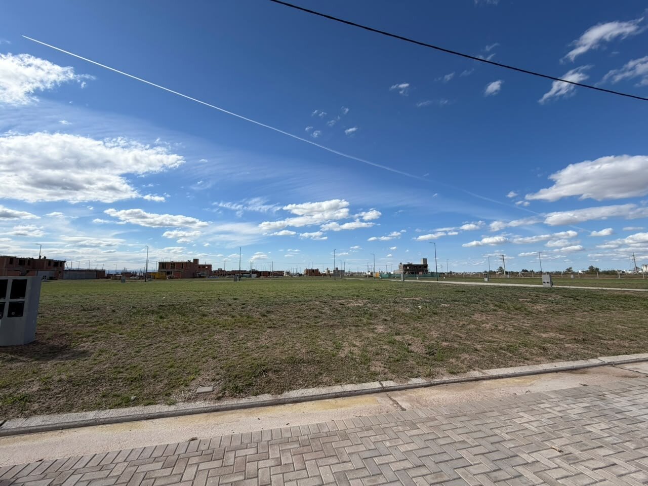LOTE EN ABRAS DE MANANTIALES EN VENTA