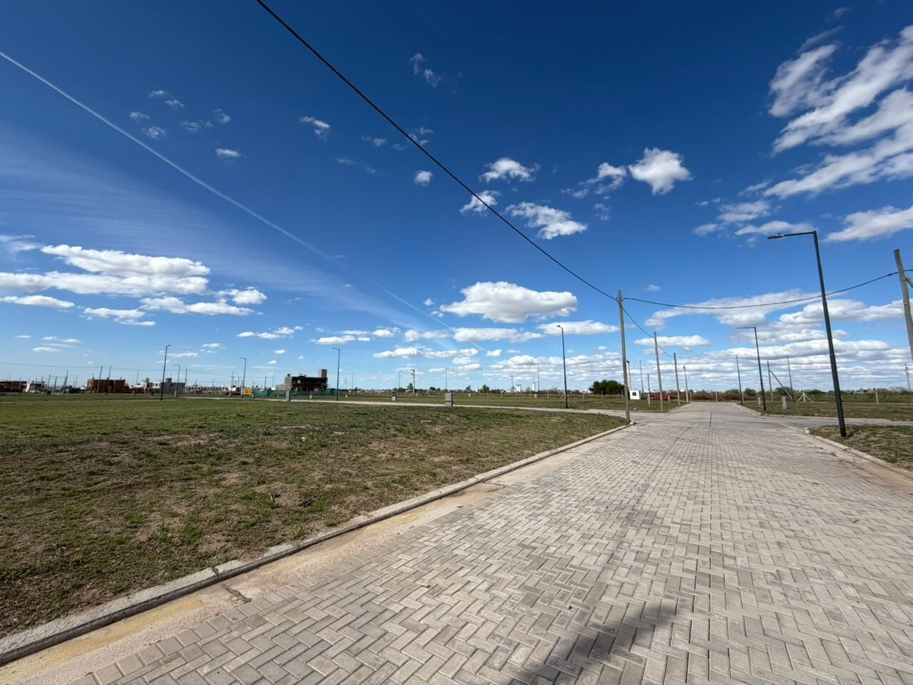 LOTE EN ABRAS DE MANANTIALES EN VENTA — foto 5